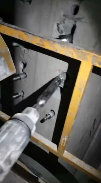 焦作中站区锚栓加固